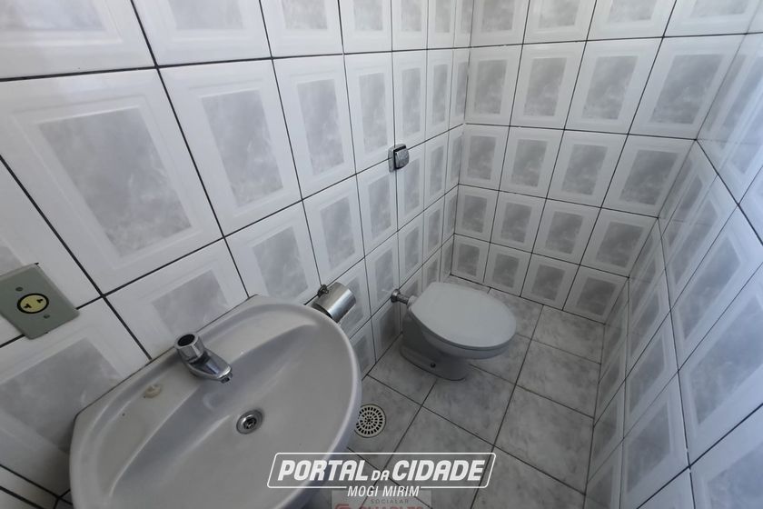 Sal&atilde;o Comercial para alugar - 30m&sup2; - Centro