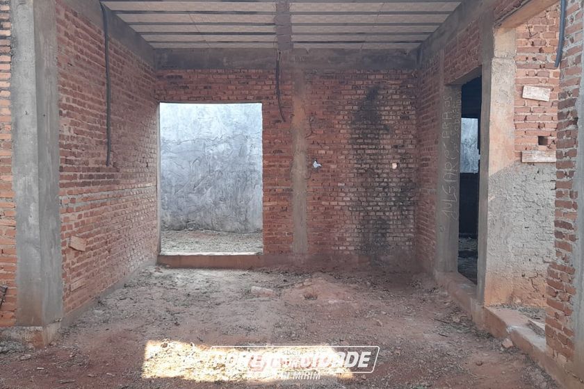 Casa &agrave; venda - 120m&sup2; - Centro