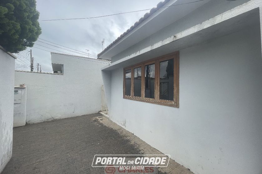 Casa &agrave; venda - 10m&sup2; - Centro