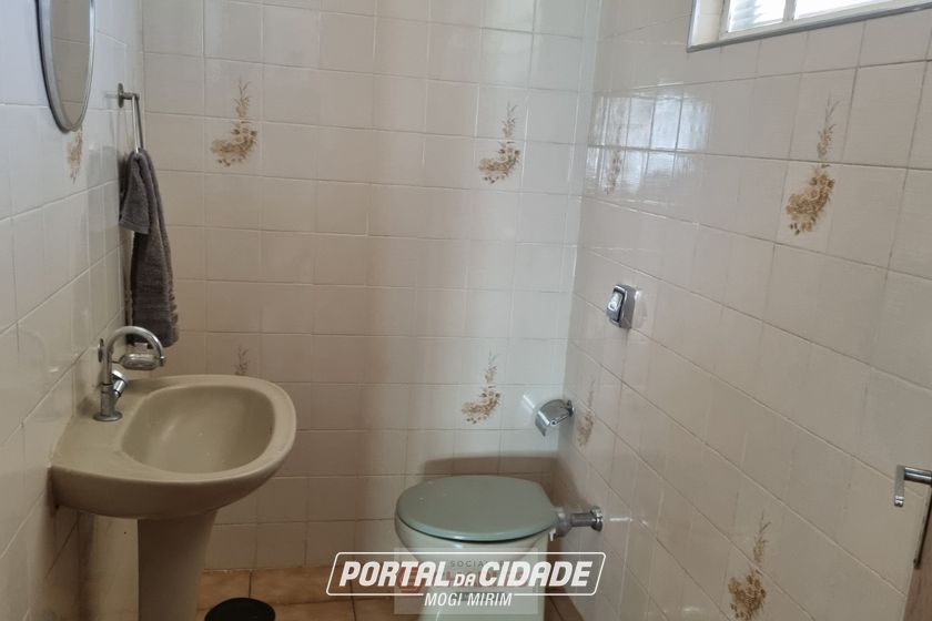 Casa &agrave; venda - 222m&sup2; - Centro