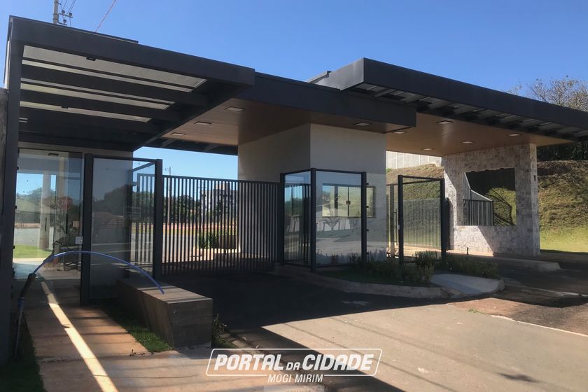 Terreno &agrave; venda - 10m&sup2; - Centro