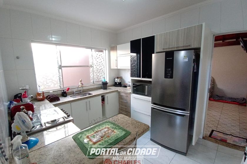 Casa &agrave; venda - 166m&sup2; - Centro