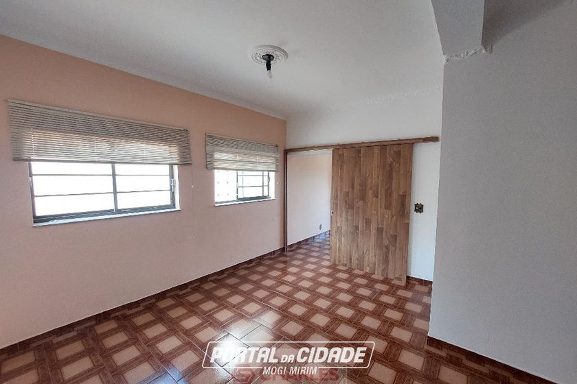 Casa para alugar - 268m&sup2; - Centro