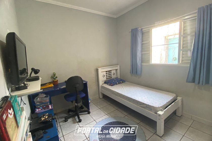 Casa &agrave; venda - 250m&sup2; - Centro