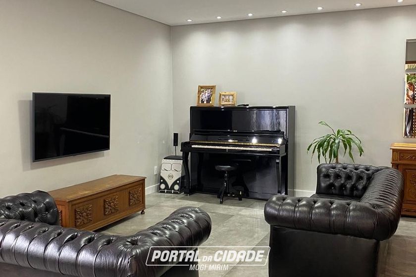 Casa &agrave; venda - 224m&sup2; - Centro