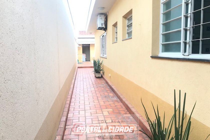 Casa &agrave; venda - 190m&sup2; - Centro