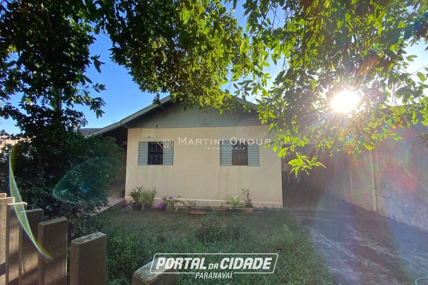 Casa &agrave; venda - 155m&sup2; - Jardim Tupaceretan