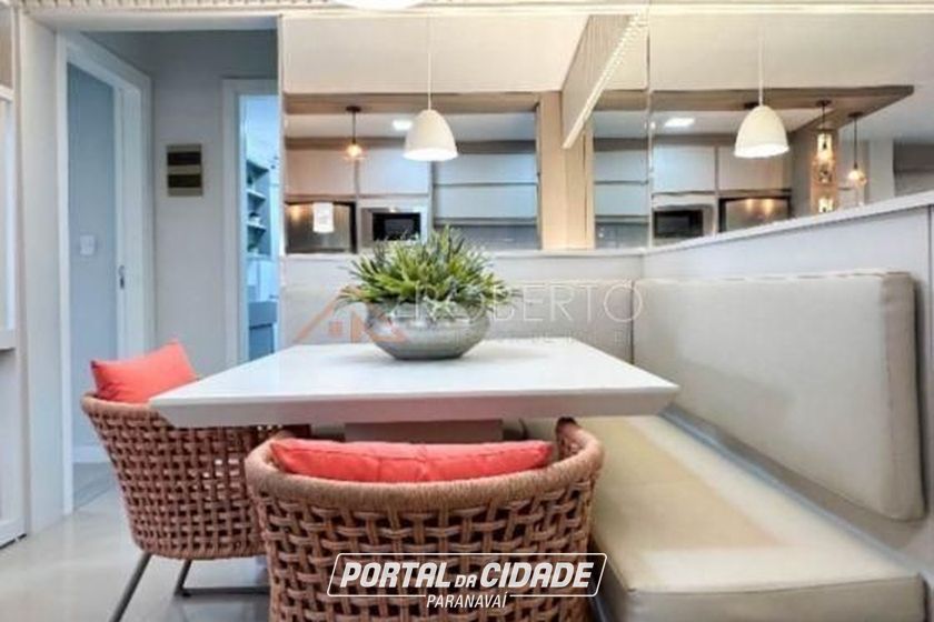 Apartamento &agrave; venda - 102m&sup2; - Meia Praia