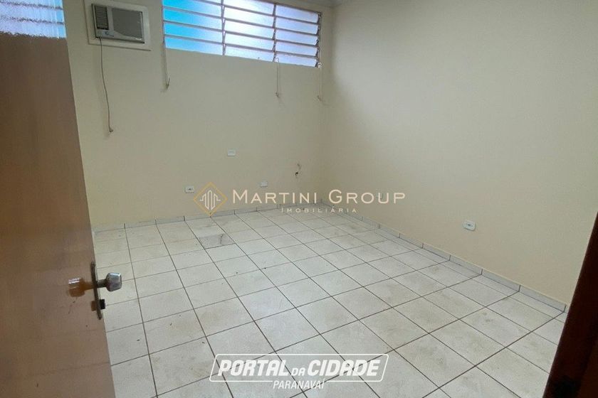 Sala Comercial &agrave; venda - 172m&sup2; - Centro