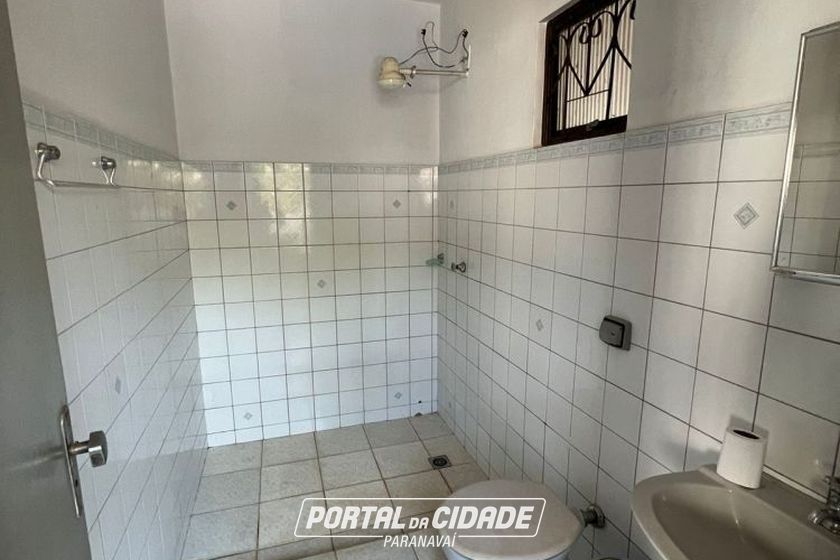 Casa para alugar - 416m&sup2; - Centro