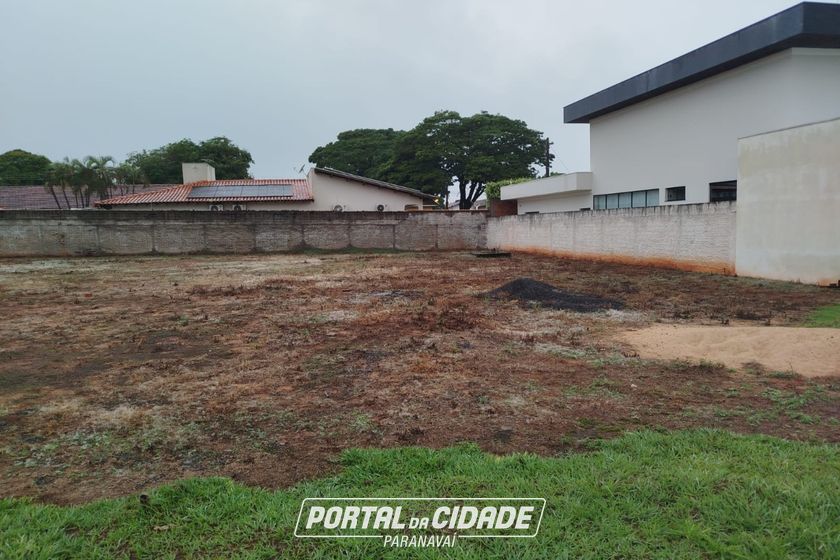 Terreno &agrave; venda - 390m&sup2; - Jardim Progresso