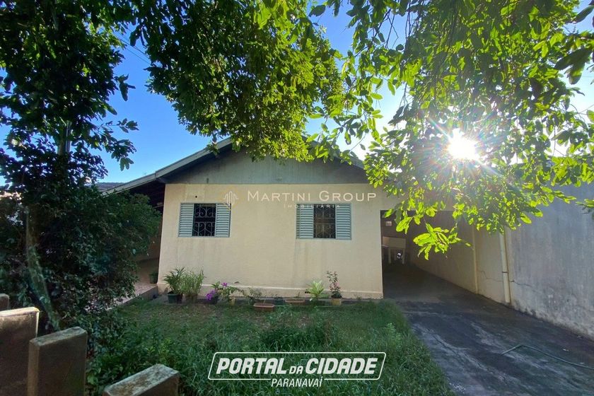 Casa &agrave; venda - 155m&sup2; - Jardim Tupaceretan