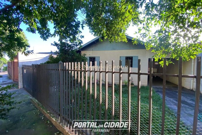 Casa &agrave; venda - 155m&sup2; - Jardim Tupaceretan