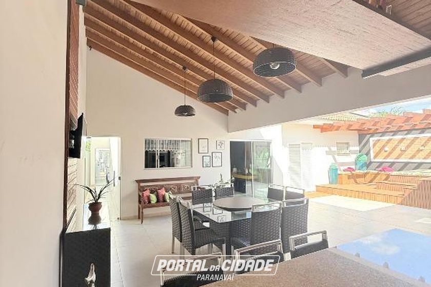 Casa &agrave; venda - 204m&sup2; - Jardim das Palmeiras