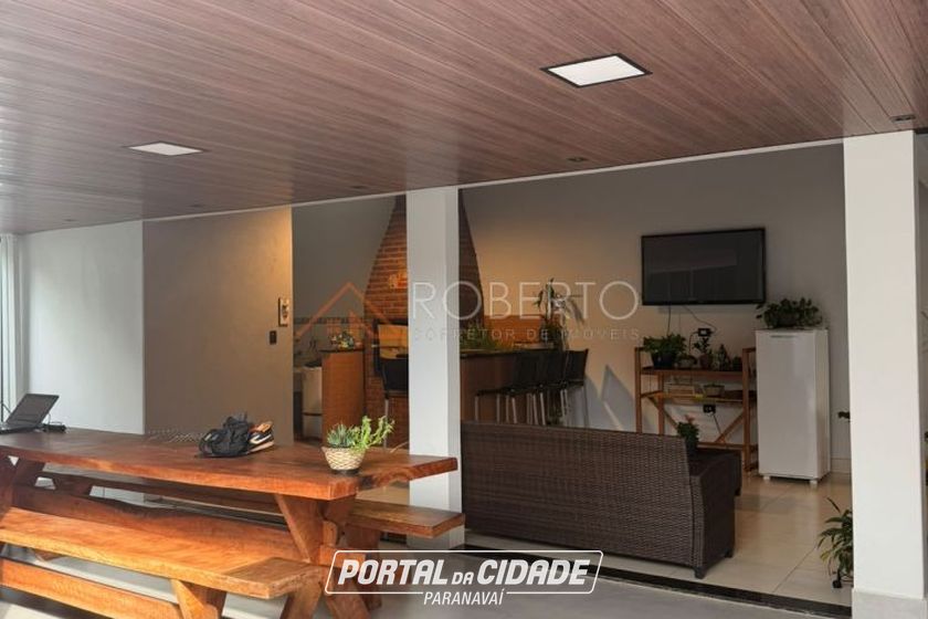 Casa &agrave; venda - 303m&sup2; - Conjunto Habitacional Sumar&eacute; (Sumar&eacute;)