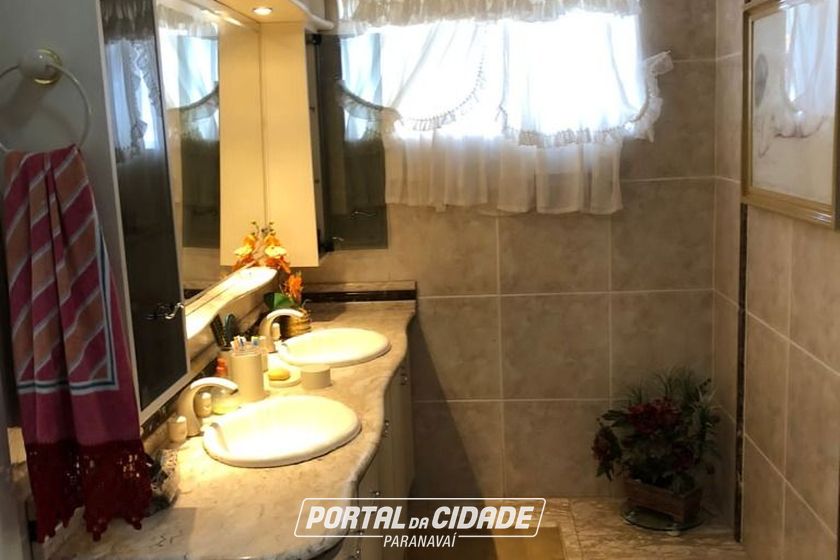 Casa &agrave; venda - 361m&sup2; - Jardim Santos Dumont