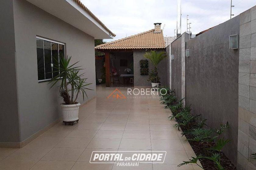 Casa &agrave; venda - 260m&sup2; - Jardim Igua&ccedil;u