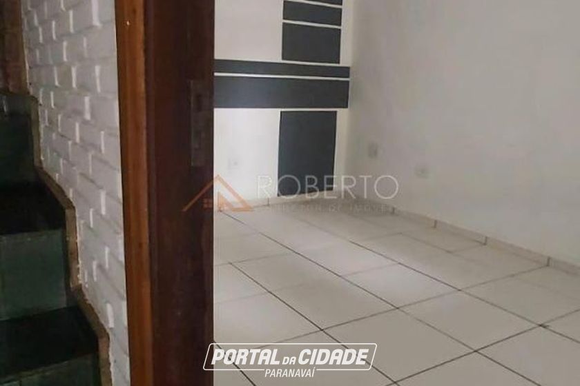 Sobrado &agrave; venda - 250m&sup2; - Centro