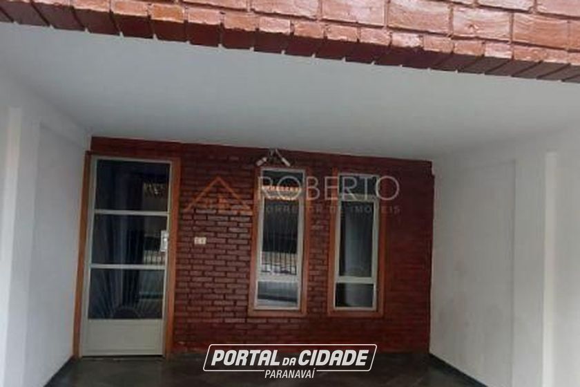 Sobrado &agrave; venda - 250m&sup2; - Centro