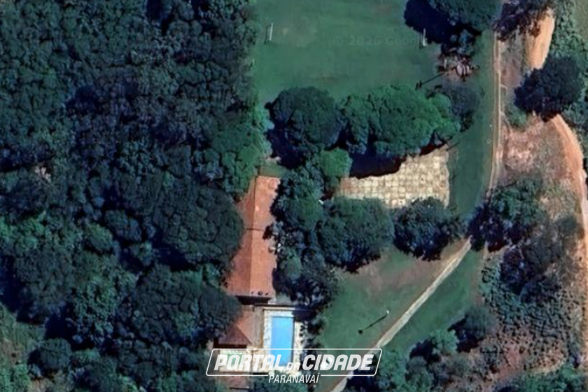 Ch&aacute;cara &agrave; venda - 28493m&sup2; - Distrito Sumar&eacute;