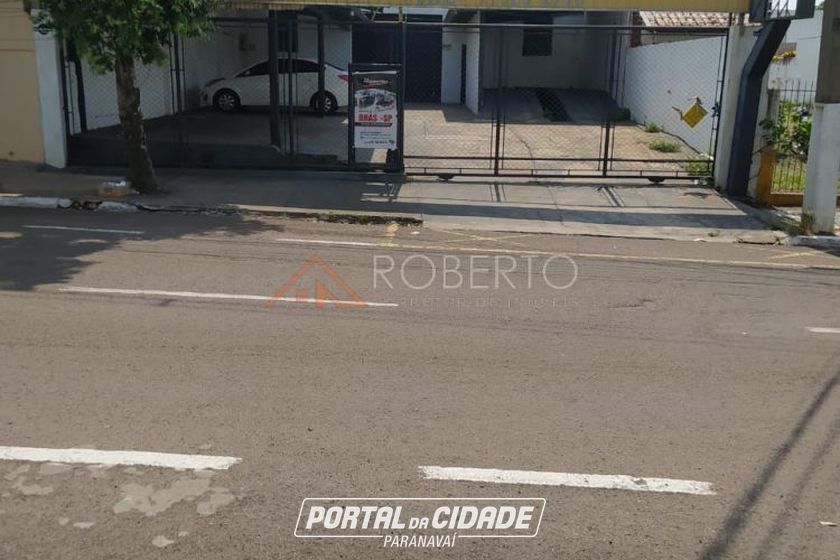 Apartamento &agrave; venda - 360m&sup2; - Centro