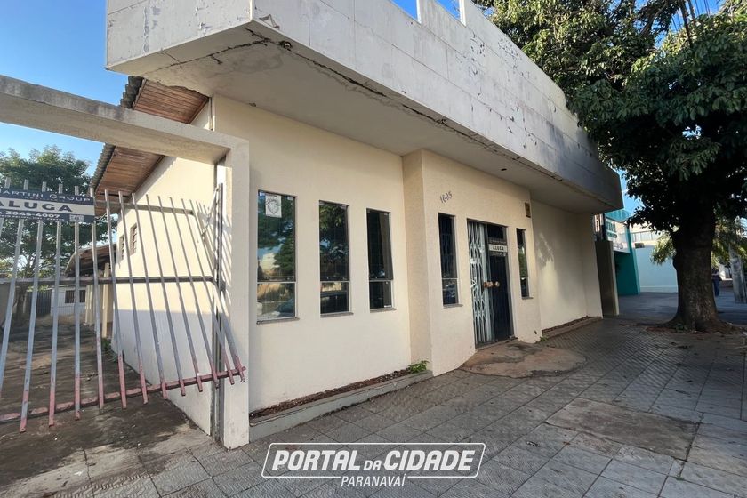 Sala Comercial &agrave; venda - 172m&sup2; - Centro