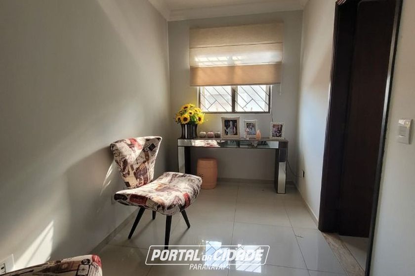 Casa &agrave; venda - 302m&sup2; - Centro