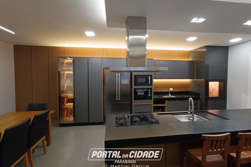 Casa &agrave; venda - 200m&sup2; - Condom&iacute;nio Parthenon