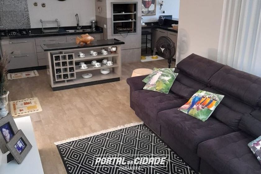 Casa &agrave; venda - 180m&sup2; - Centro