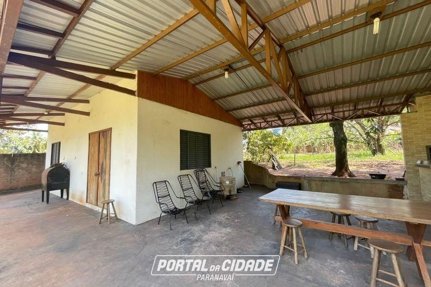 Ch&aacute;cara &agrave; venda - Vila Oper&aacute;ria