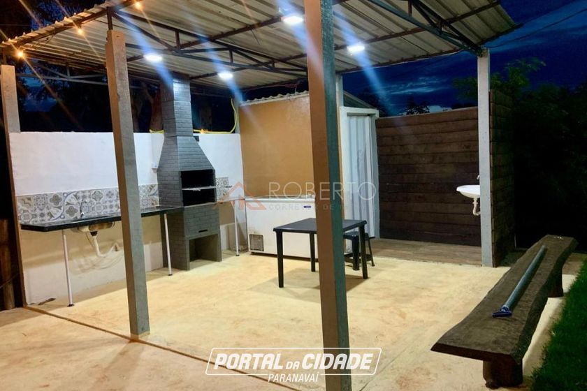 Ch&aacute;cara &agrave; venda - 4000m&sup2; - Centro