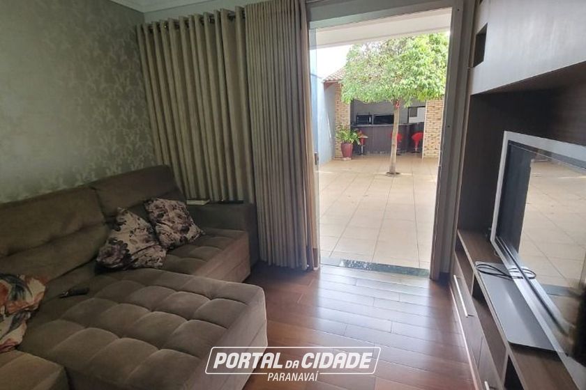 Casa &agrave; venda - 302m&sup2; - Centro