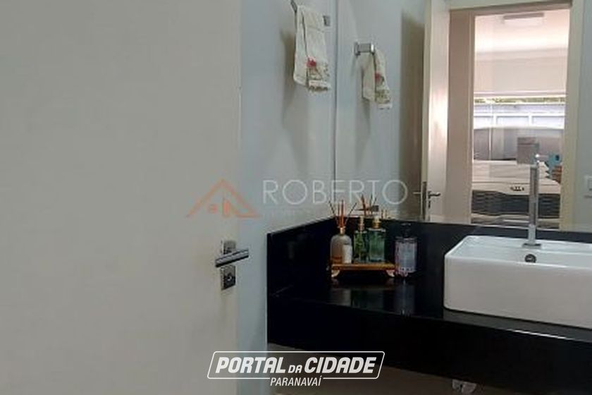 Casa &agrave; venda - 388m&sup2; - Centro