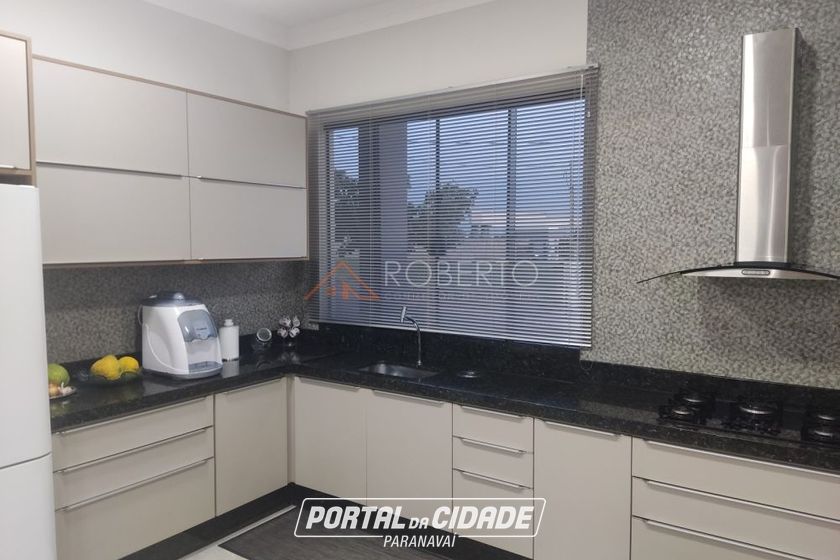 Casa &agrave; venda - 360m&sup2; - MONTE CRISTO
