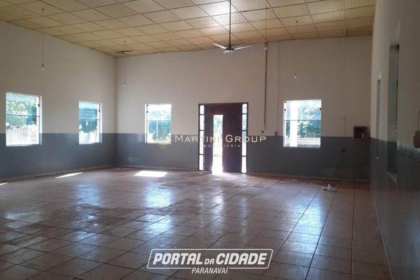Casa &agrave; venda - 600m&sup2; - Centro