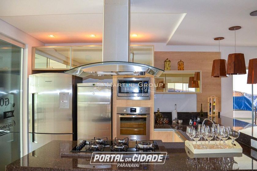 Casa &agrave; venda - 400m&sup2; - Condom&iacute;nio &Aacute;guas do Paran&aacute;