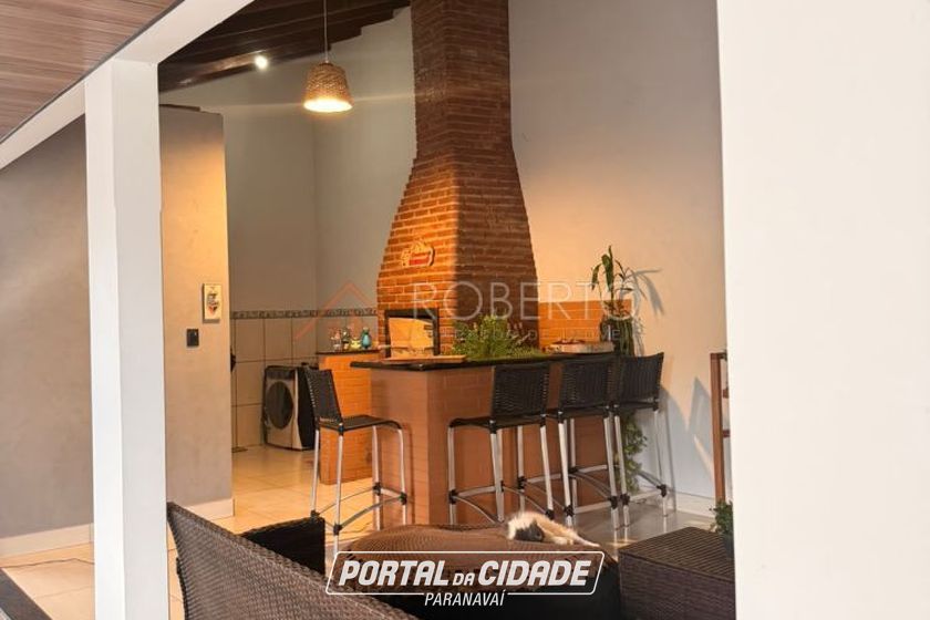 Casa &agrave; venda - 303m&sup2; - Conjunto Habitacional Sumar&eacute; (Sumar&eacute;)