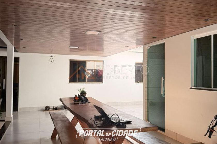Casa &agrave; venda - 303m&sup2; - Conjunto Habitacional Sumar&eacute; (Sumar&eacute;)