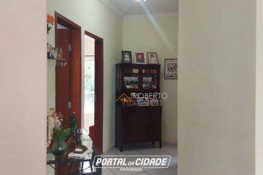 Sobrado &agrave; venda - 202m&sup2; - Centro