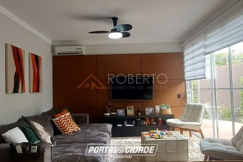 Casa &agrave; venda - 388m&sup2; - Centro