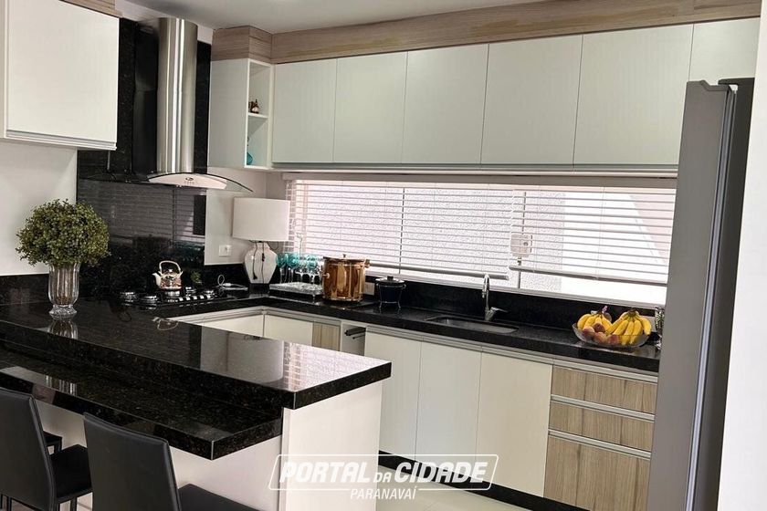 Casa &agrave; venda - 450m&sup2; - Condom&iacute;nio Mont Blanc