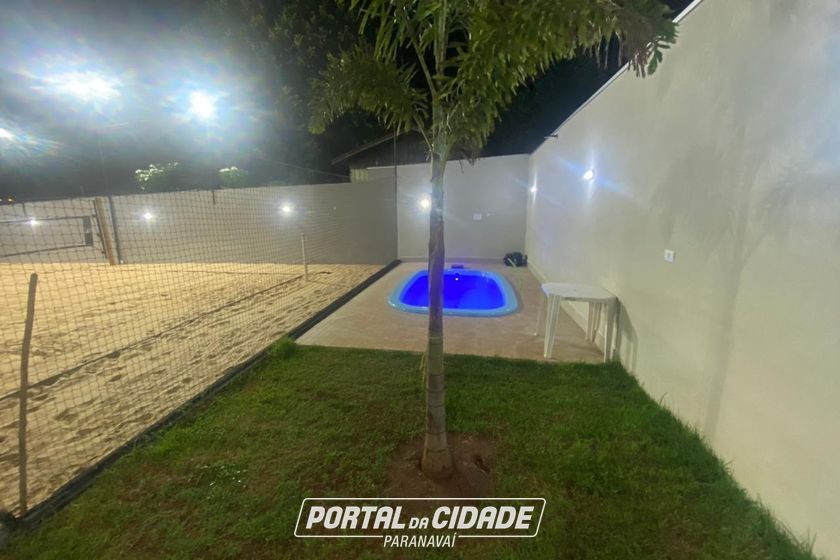 Ch&aacute;cara &agrave; venda - 465m&sup2; - Centro