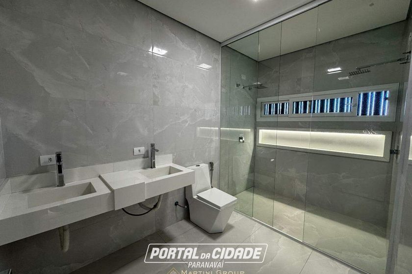 Casa &agrave; venda - 305m&sup2; - Condom&iacute;nio Parthenon