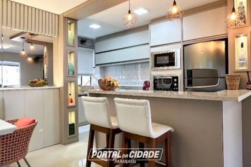 Apartamento &agrave; venda - 102m&sup2; - Meia Praia