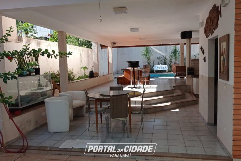 Casa &agrave; venda - 370m&sup2; - Jardim Das Am&eacute;ricas
