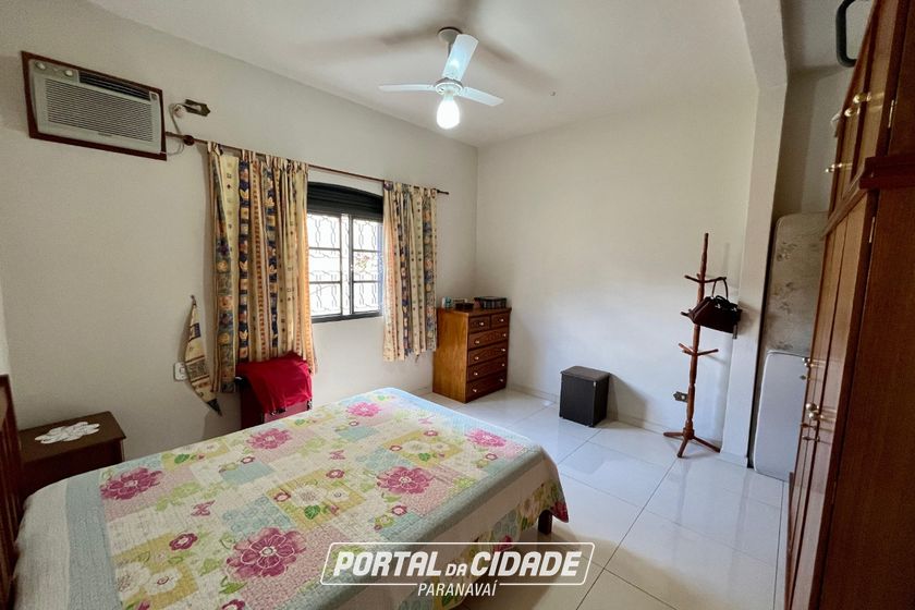 Casa &agrave; venda - 174m&sup2; - Centro