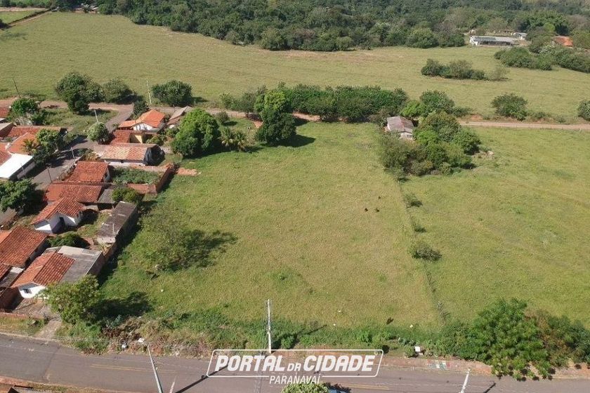 Ch&aacute;cara &agrave; venda - Sumar&eacute;