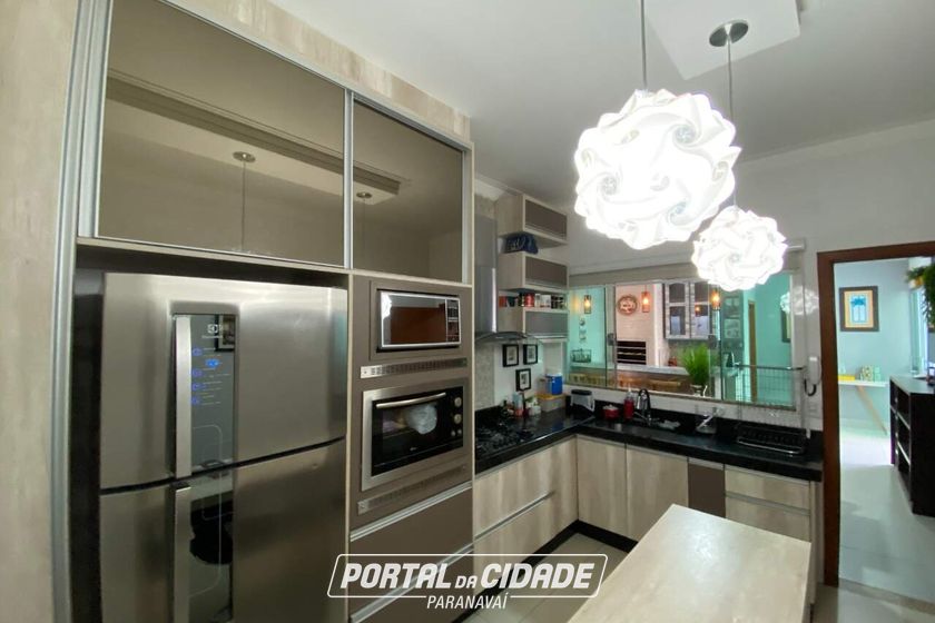 Casa &agrave; venda - 150m&sup2; - Centro