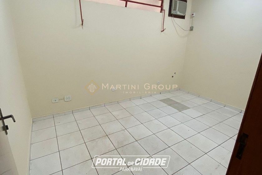 Sala Comercial &agrave; venda - 172m&sup2; - Centro