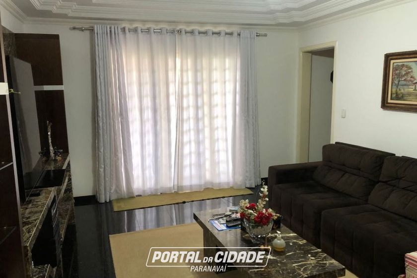 Casa &agrave; venda - 361m&sup2; - Jardim Santos Dumont